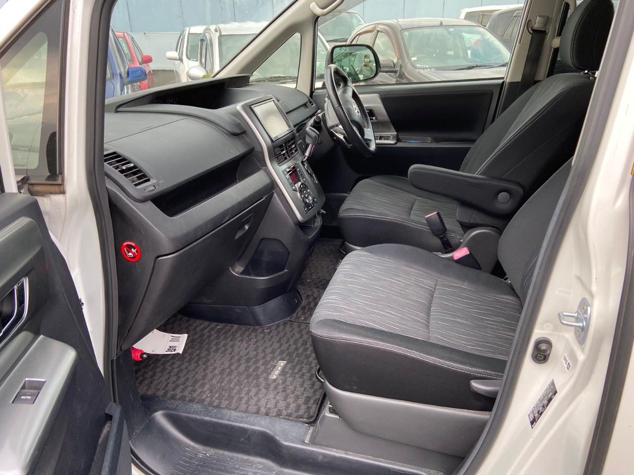 2012 Toyota VOXY